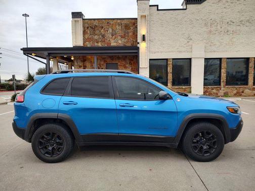2019 Jeep Cherokee Trailhawk Elite