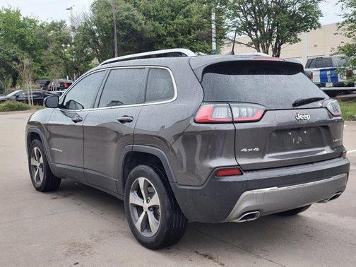 Granite Crystal Metallic Clearcoat 2021 Jeep Cherokee Limited