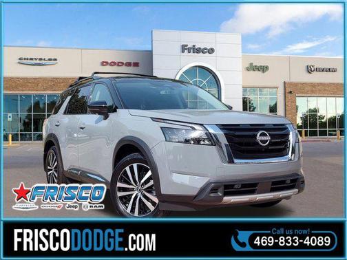 2025 Nissan Pathfinder Platinum FWD