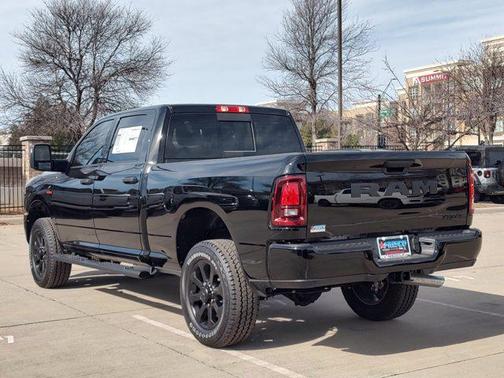 2026 RAM 2500 Black Express Crew Cab 4x4 6'4' Box