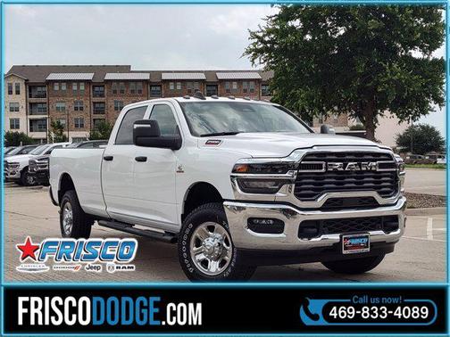 2025 RAM 2500 Tradesman Crew Cab 4x4 8' Box
