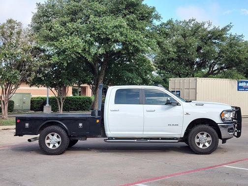 2019 RAM 2500 Big Horn Crew Cab 4x4 8' Box