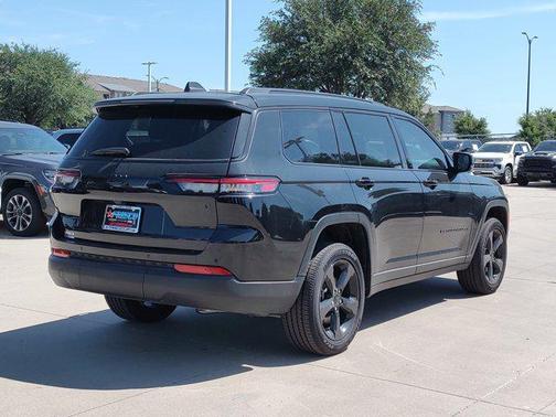 2025 Jeep Grand Cherokee L Altitude