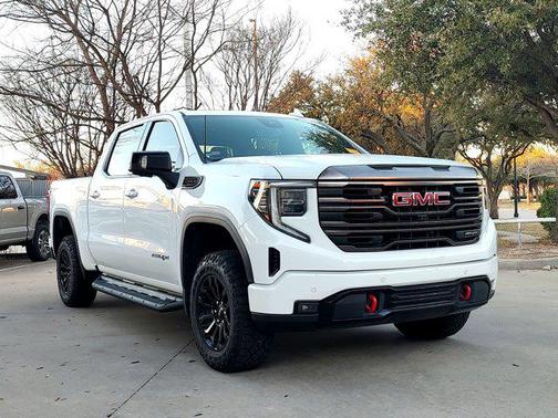 2023 GMC Sierra 1500 AT4X