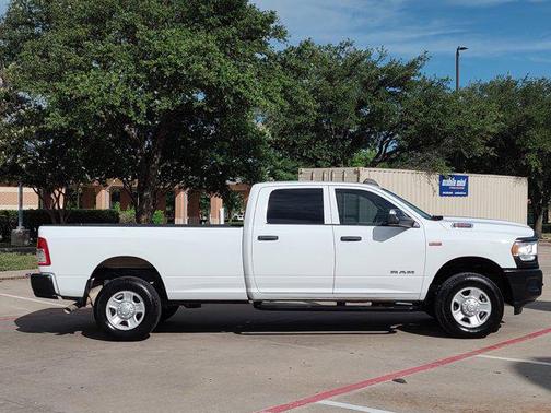 2021 RAM 2500 Tradesman Crew Cab 4x4 8' Box