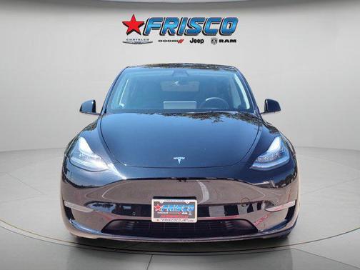 2022 Tesla Model Y Long Range Dual Motor All-Wheel Drive