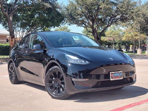 2022 Tesla Model Y Long Range Dual Motor All-Wheel Drive