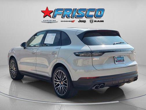 2021 Porsche Cayenne Base