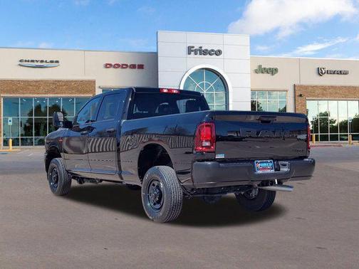 2025 RAM 2500 Tradesman Crew Cab 4x4 6'4' Box