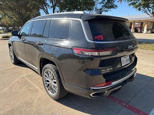 2022 Jeep Grand Cherokee L Summit