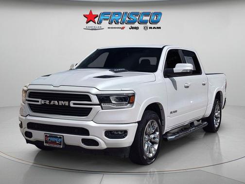 Ivory White Tri-Coat Pearlcoat 2019 RAM 1500 Laramie