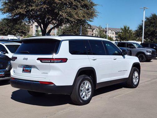 2025 Jeep Grand Cherokee L Laredo
