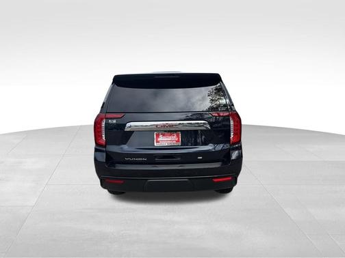 2023 GMC Yukon SLE