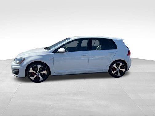 2016 Volkswagen Golf GTI S