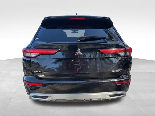 2024 Mitsubishi Outlander PHEV SEL