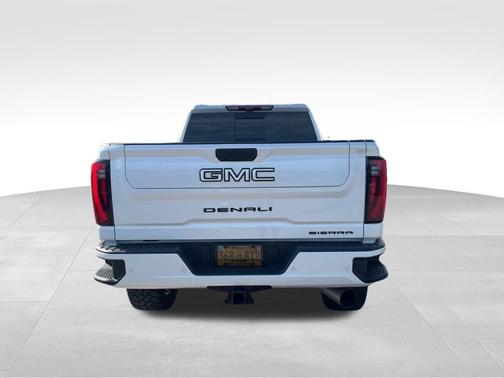 2024 GMC Sierra 2500 Denali Ultimate