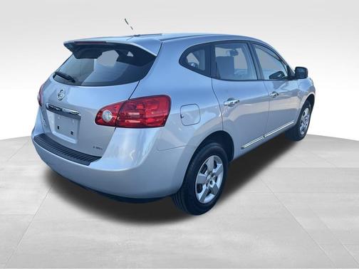 2011 Nissan Rogue S