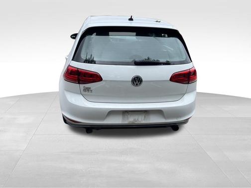 2016 Volkswagen Golf GTI S