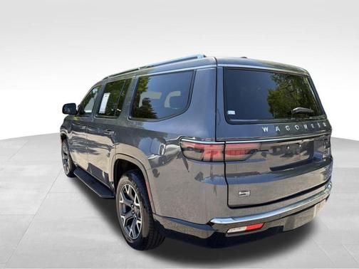Gray 2024 Jeep Wagoneer Series III