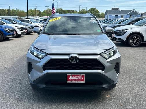 2022 Toyota RAV4 XLE