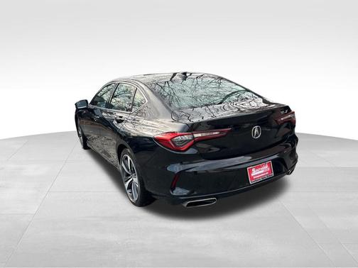 2025 Acura TLX Technology