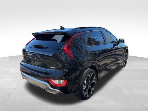 2023 Kia Niro EX Touring