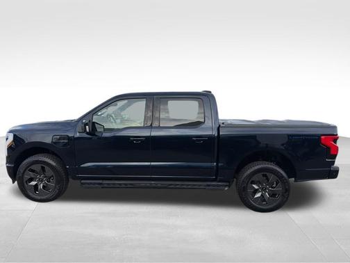2022 Ford F-150 Lightning Pro