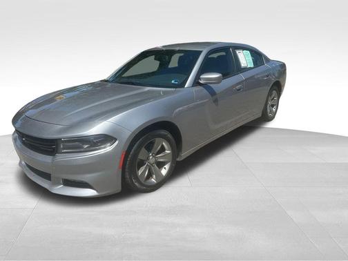 Silver 2018 Dodge Charger SXT Plus