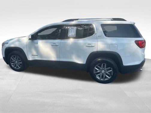 White 2018 GMC Acadia SLT-1