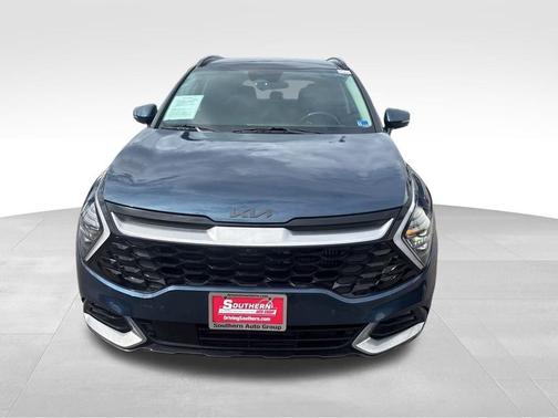 Blue 2023 Kia Sportage Hybrid SX-Prestige