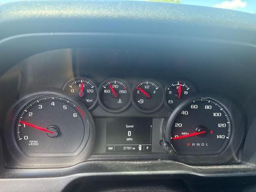 2021 Chevrolet Silverado 1500 Custom