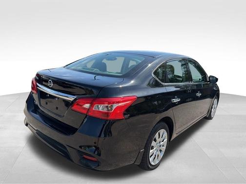 Black 2019 Nissan Sentra S