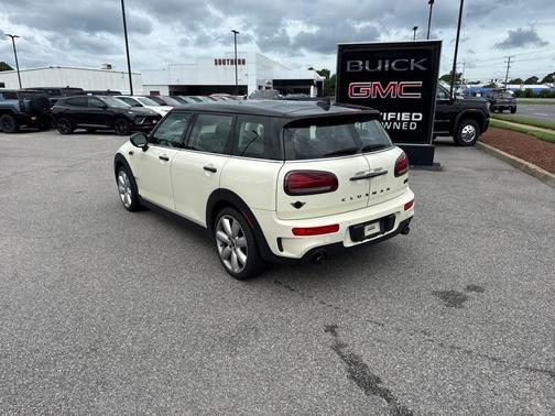 2023 MINI Clubman Cooper S