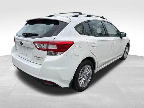 2017 Subaru Impreza 2.0i Premium