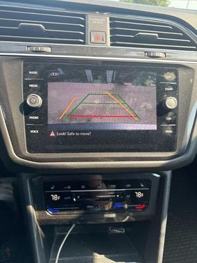 Platinum Gray Metallic 2024 Volkswagen Tiguan 2.0T SE R-Line Black