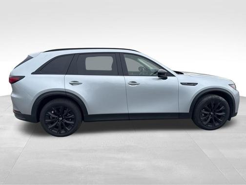 2025 Mazda CX-90 Premium