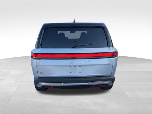 2023 Rivian R1S Launch Edition