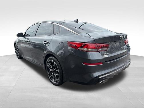 2020 Kia Optima SE