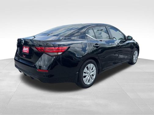 2022 Nissan Sentra S