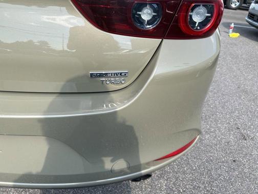 Zircon Sand Metallic 2024 Mazda Mazda3 2.5 Carbon Turbo