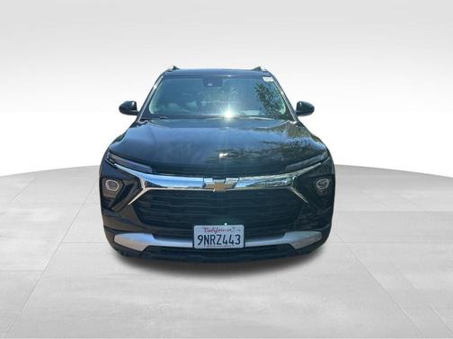 Black 2025 Chevrolet Trailblazer LT