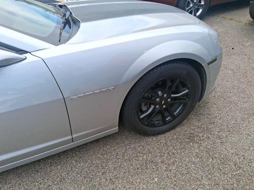 Gray 2015 Chevrolet Camaro 2LS