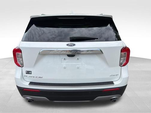 2023 Ford Explorer Platinum