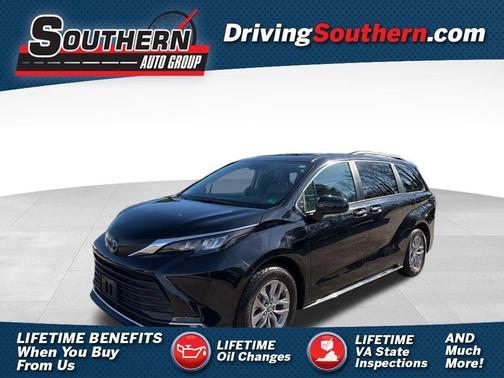 2024 Toyota Sienna XLE