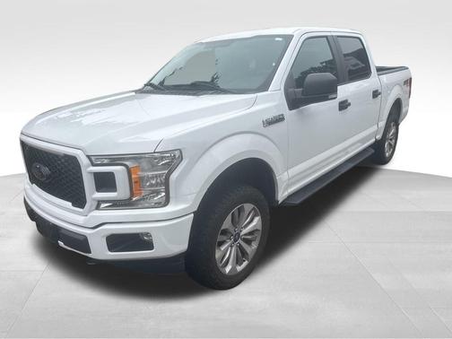 White 2018 Ford F-150 XL