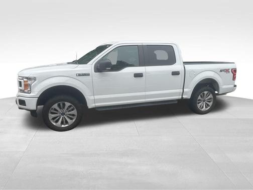 White 2018 Ford F-150 XL