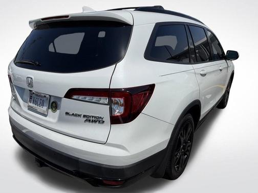 White 2021 Honda Pilot Black Edition