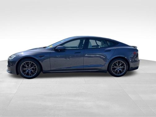 2021 Tesla Model S Plaid