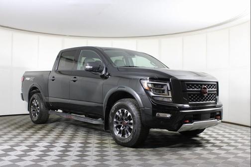 2024 Nissan Titan PRO-4X