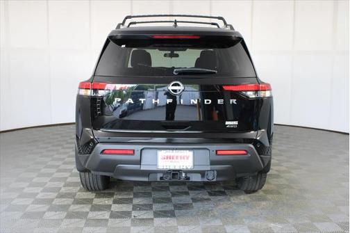2025 Nissan Pathfinder SV 4WD